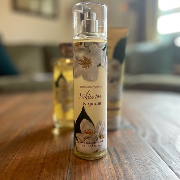 White Tea and Ginger Body Cream, Shower Gel & Mist - Picture 6 of 14